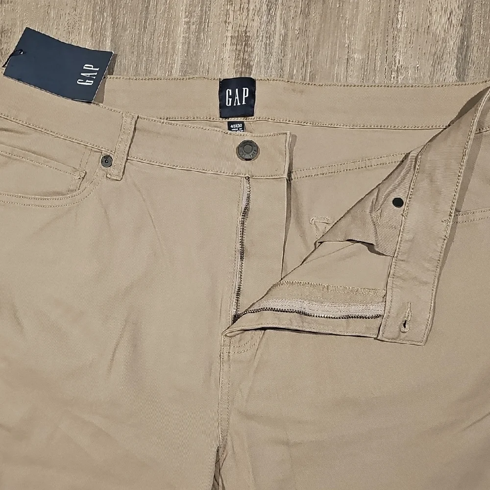 GAP Men's Khaki Chinos